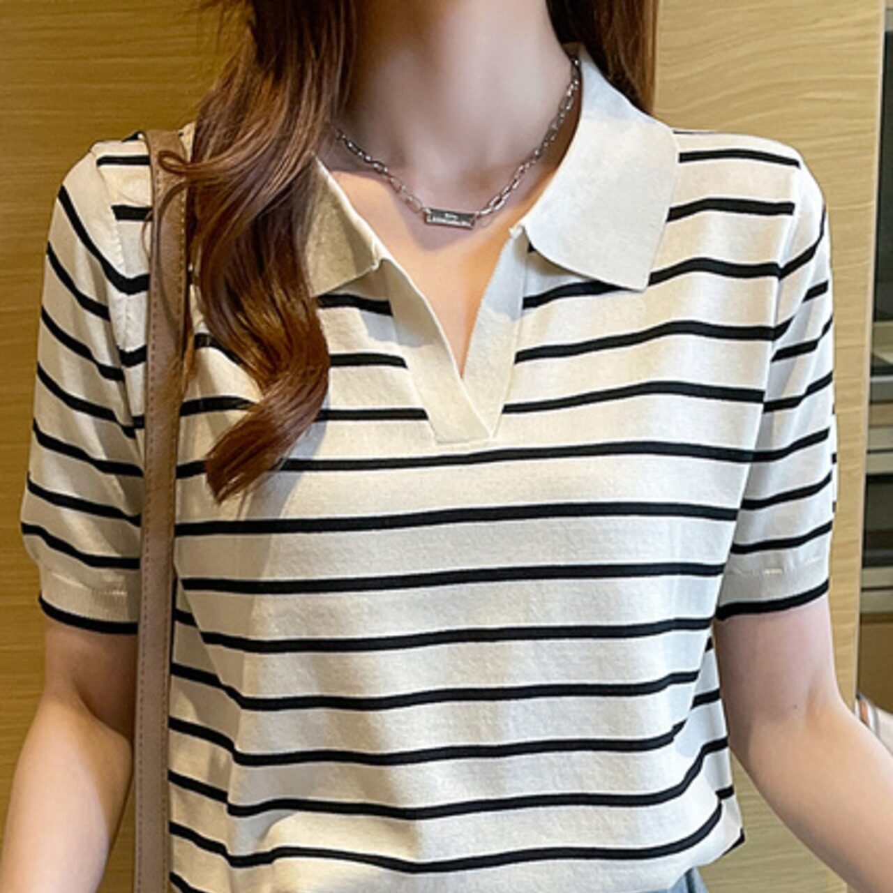 骨格ウェーブ キーネックボーダーTシャツ