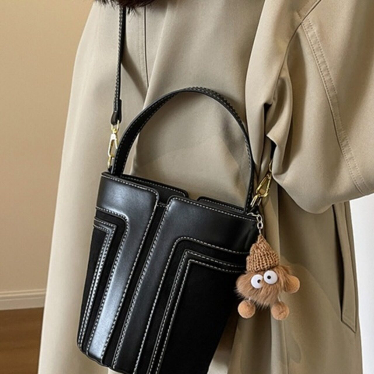 骨格ウェーブ バケツショルダーバッグ