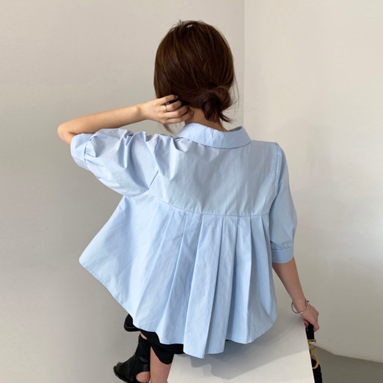 骨格ウェーブ バックプリーツシャツ
