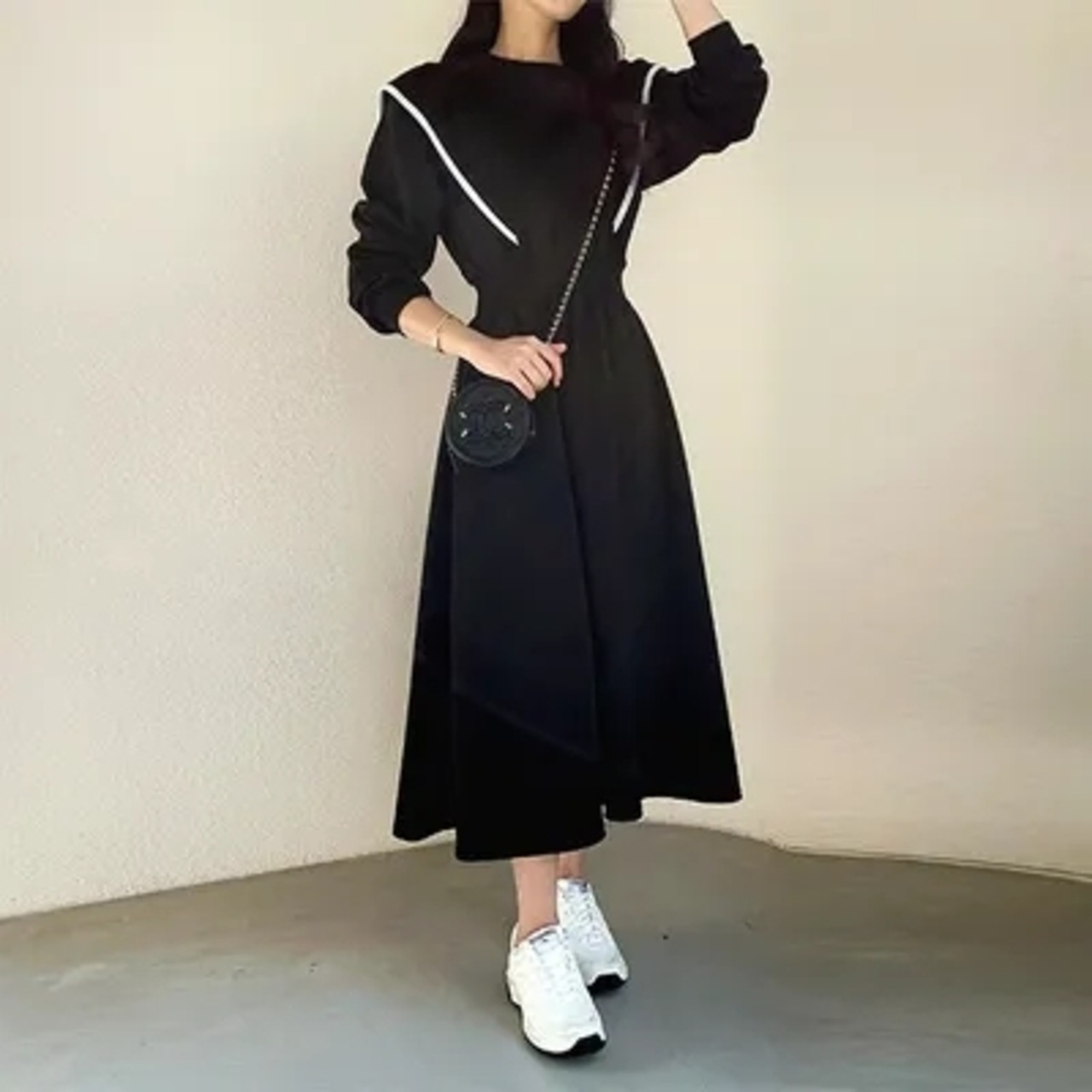 骨格ウェーブ フレアラインパイピングロングワンピース