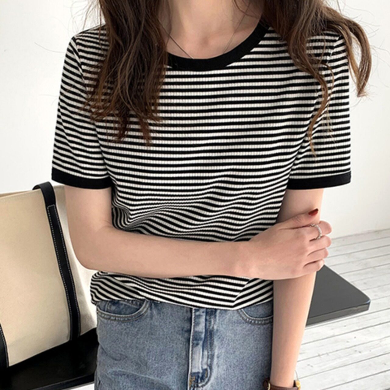 骨格ウェーブ ラウンドネックボーダーTシャツ