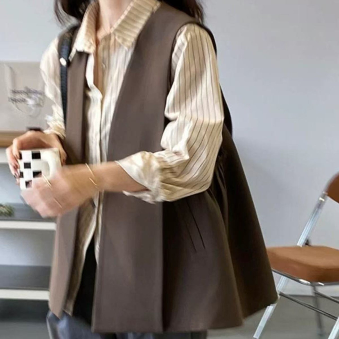 骨格ウェーブ サイドタックジレ