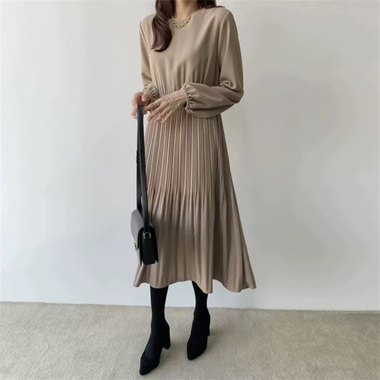 骨格ウェーブ ロングフレアワンピース