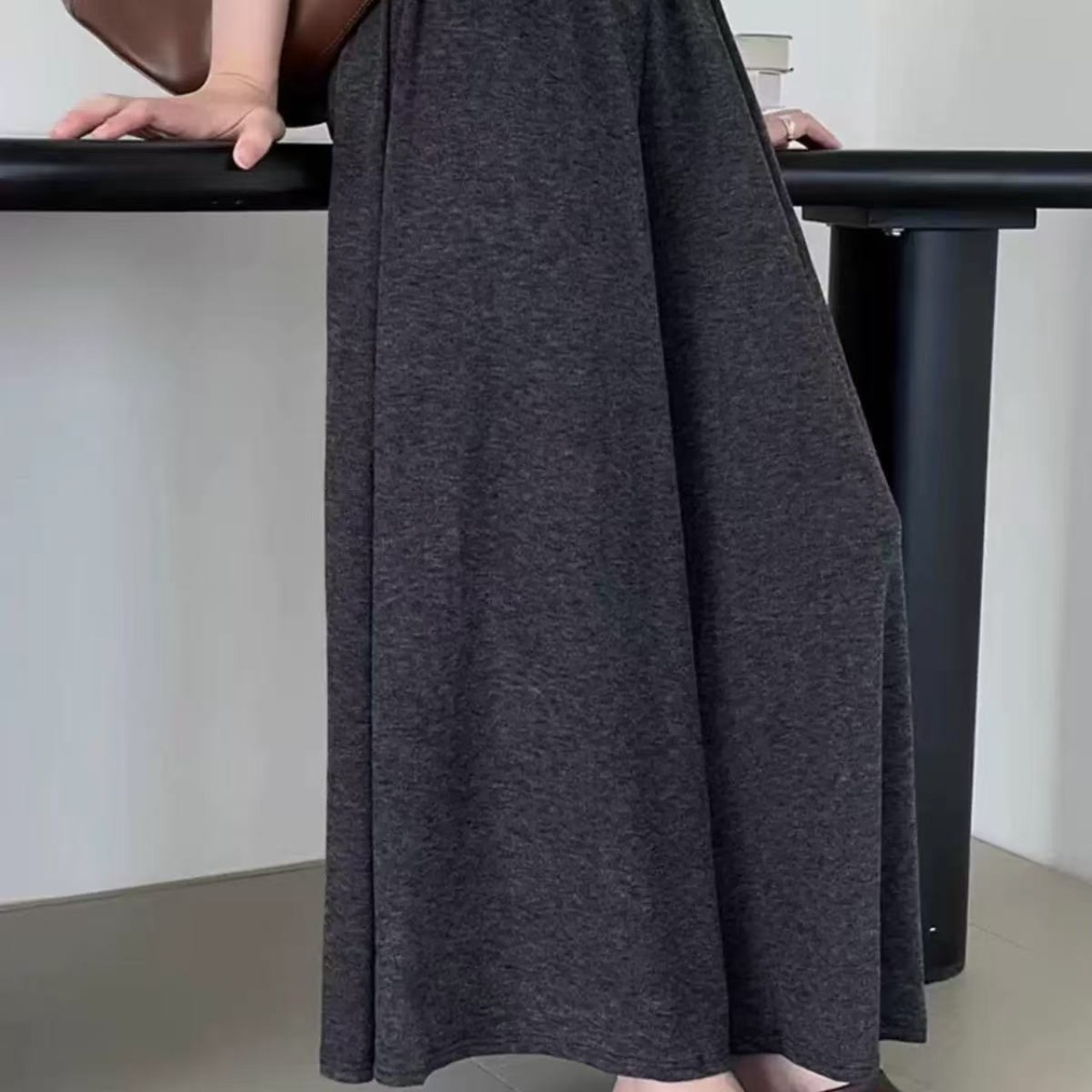 骨格ウェーブガウチョパンツ