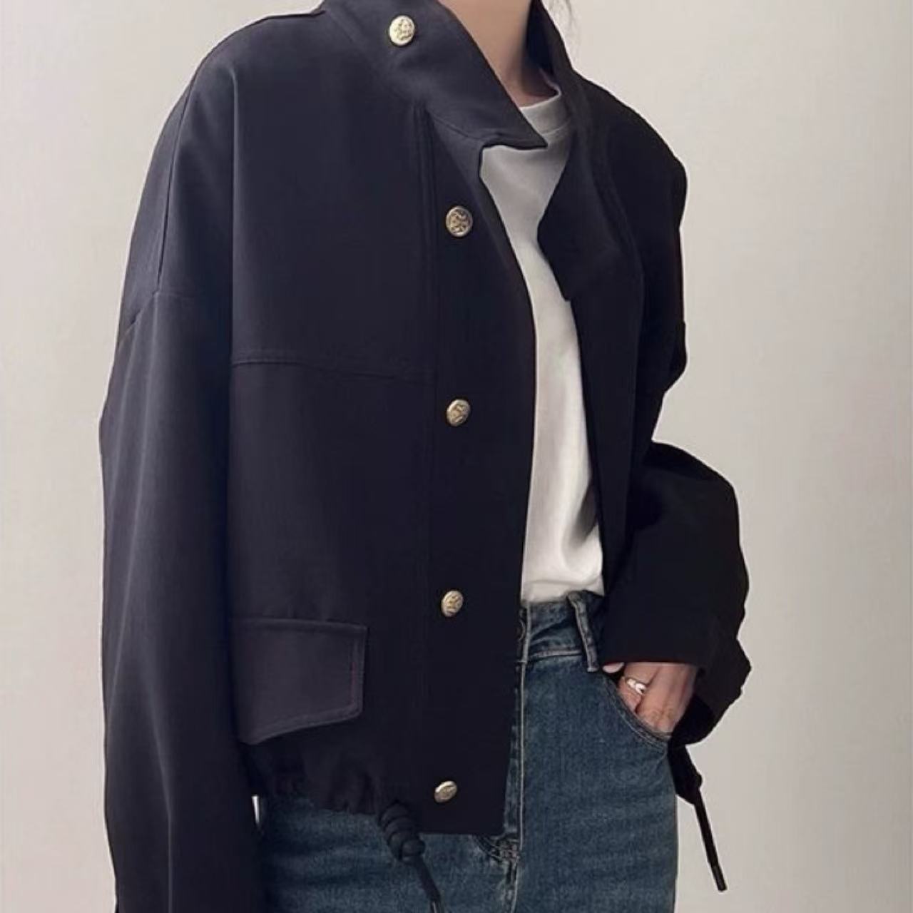骨格ウェーブショート丈アウター