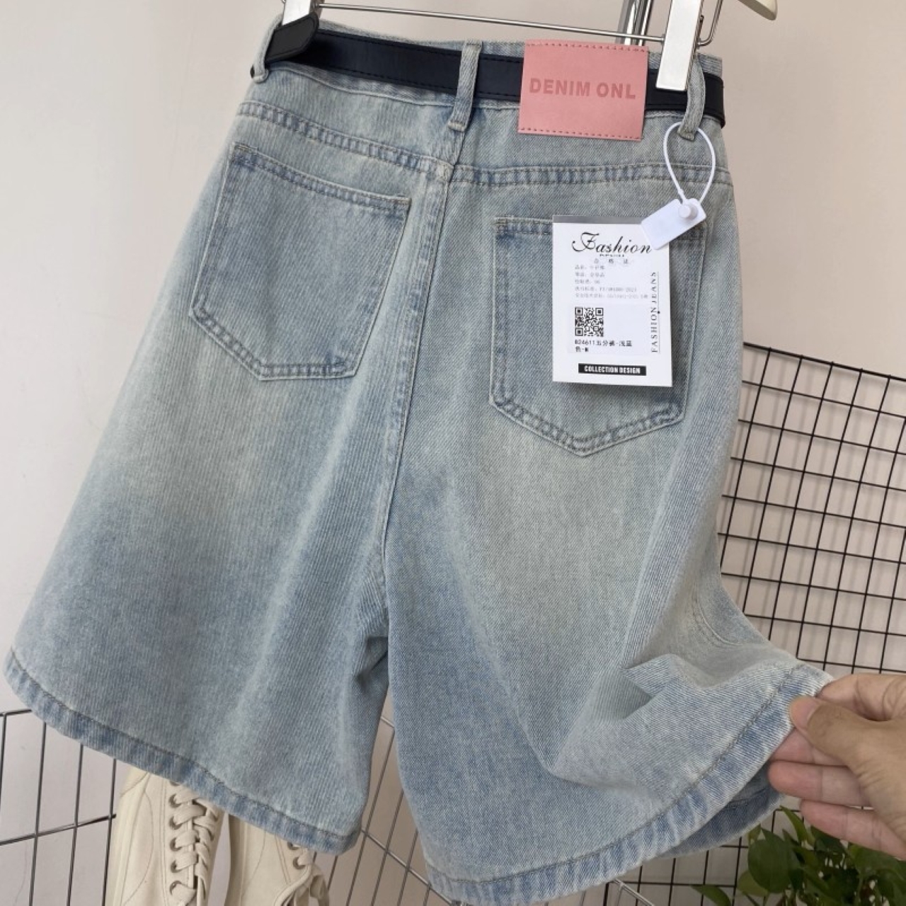 骨格ウェーブ デニム リラックス ハーフパンツ
