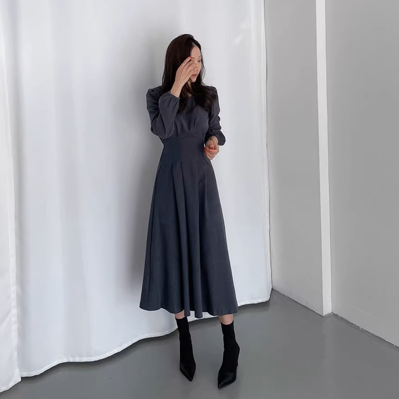 骨格ウェーブ ウエストタックロングワンピース
