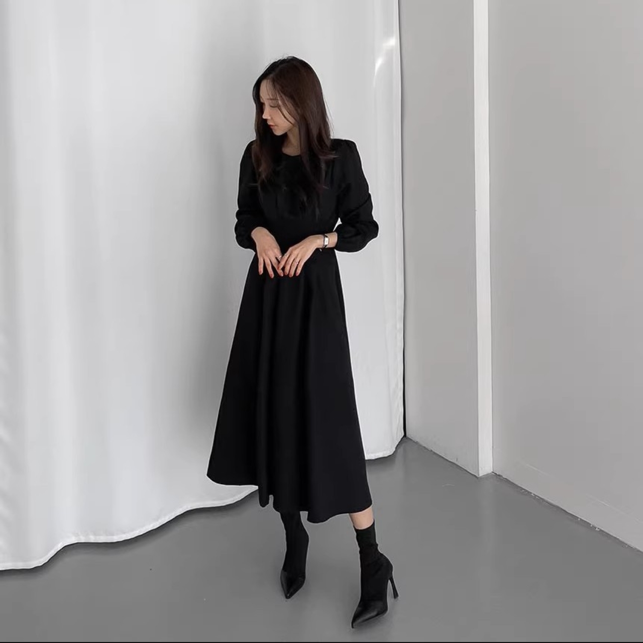 骨格ウェーブ ウエストタックロングワンピース