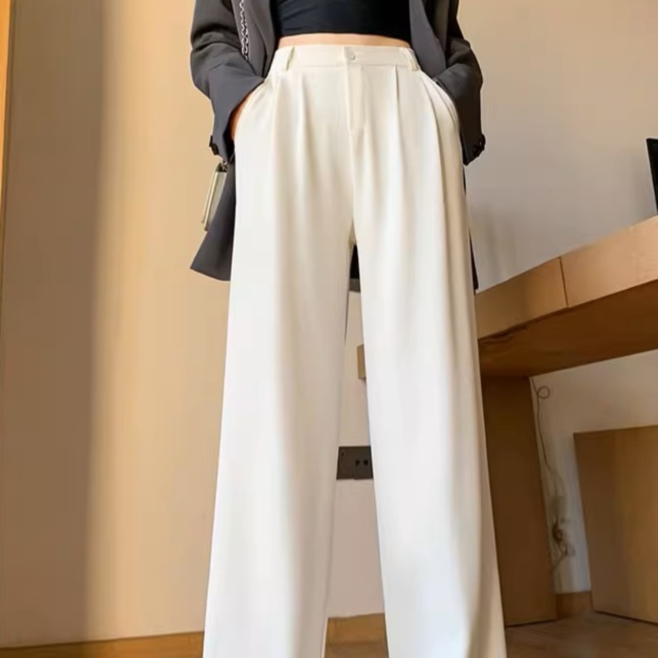骨格ウェーブ ハイウエスト ストレートスラックスパンツ