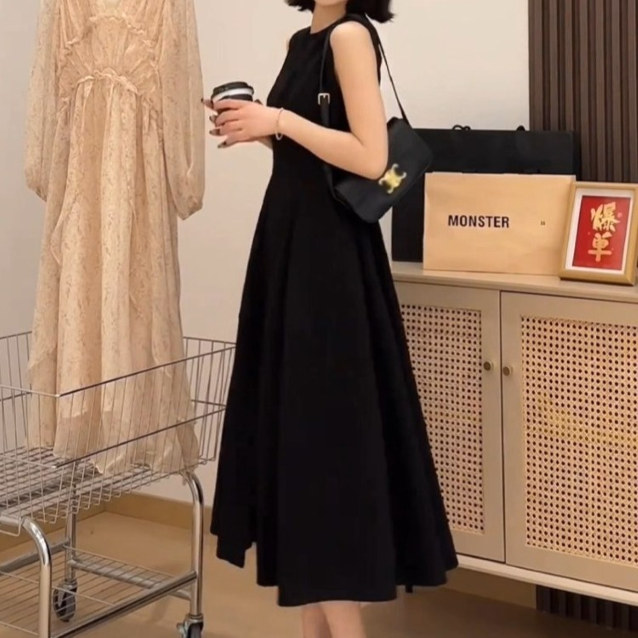 骨格ウェーブ ノースリーブ ミドル丈スリット ワンピース